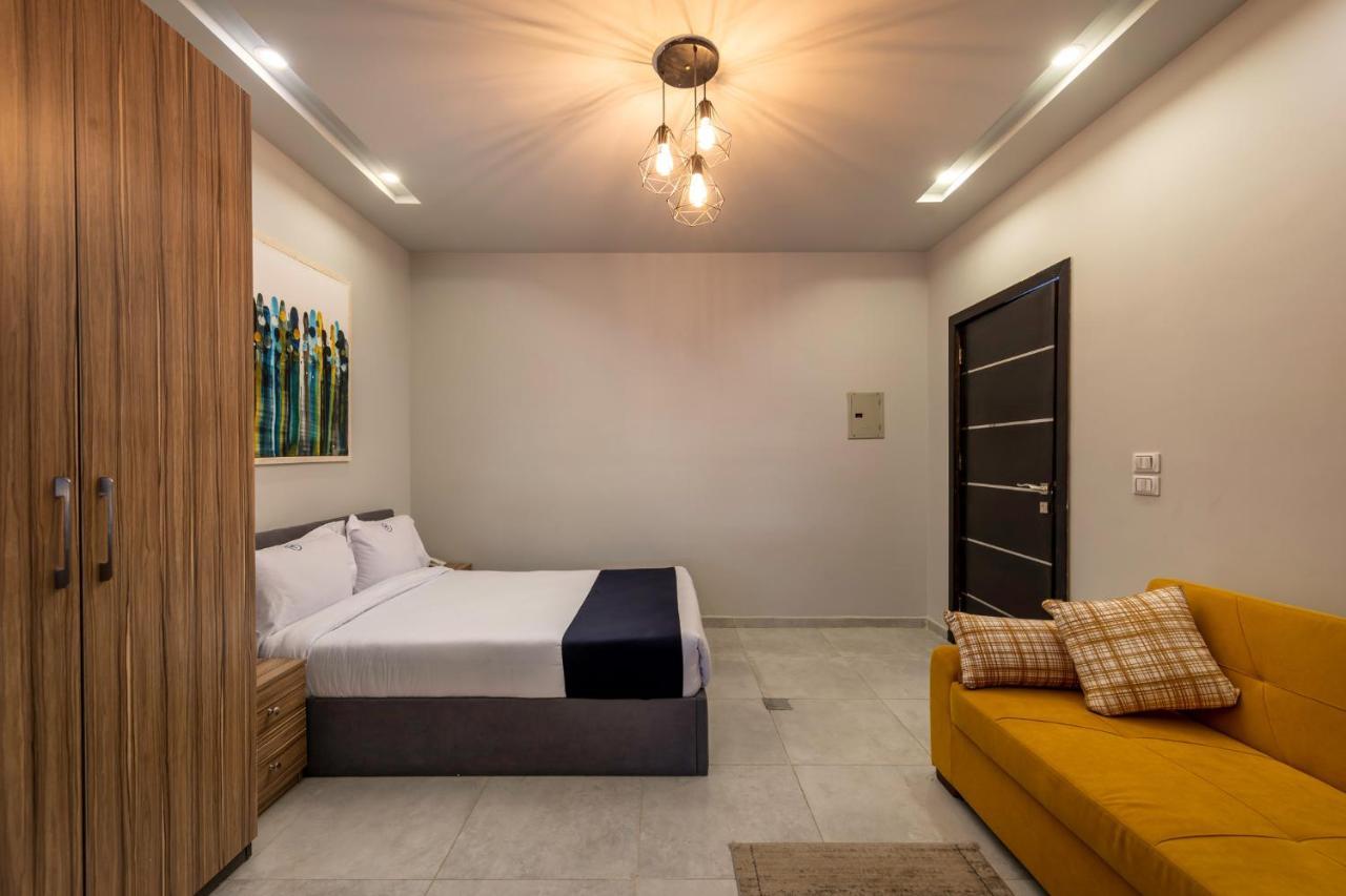 Travelholic Residence Golden Gates Cairo Exterior photo